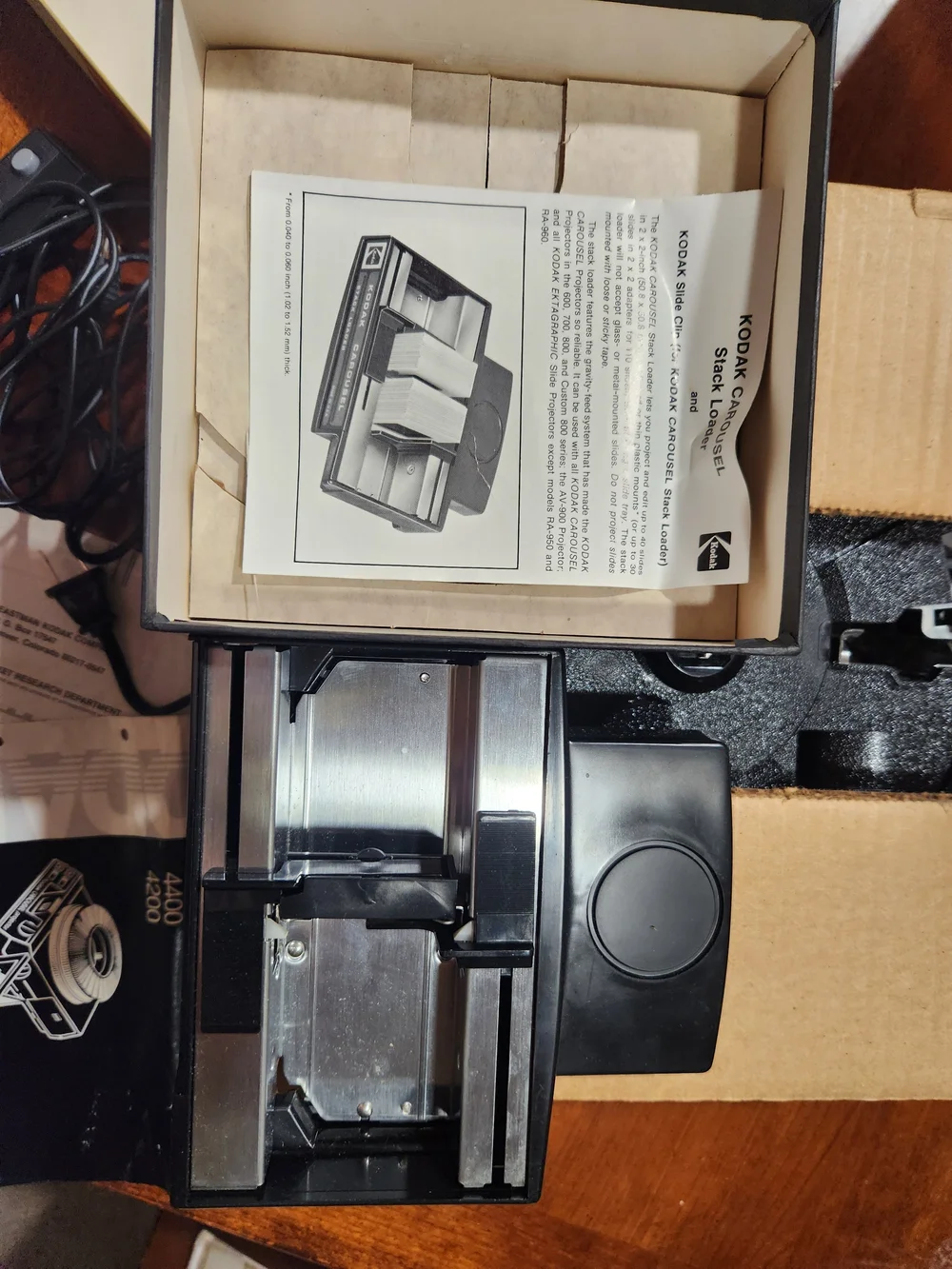 Kodak Carousel 4200 Black Slide Projector with Accessories
